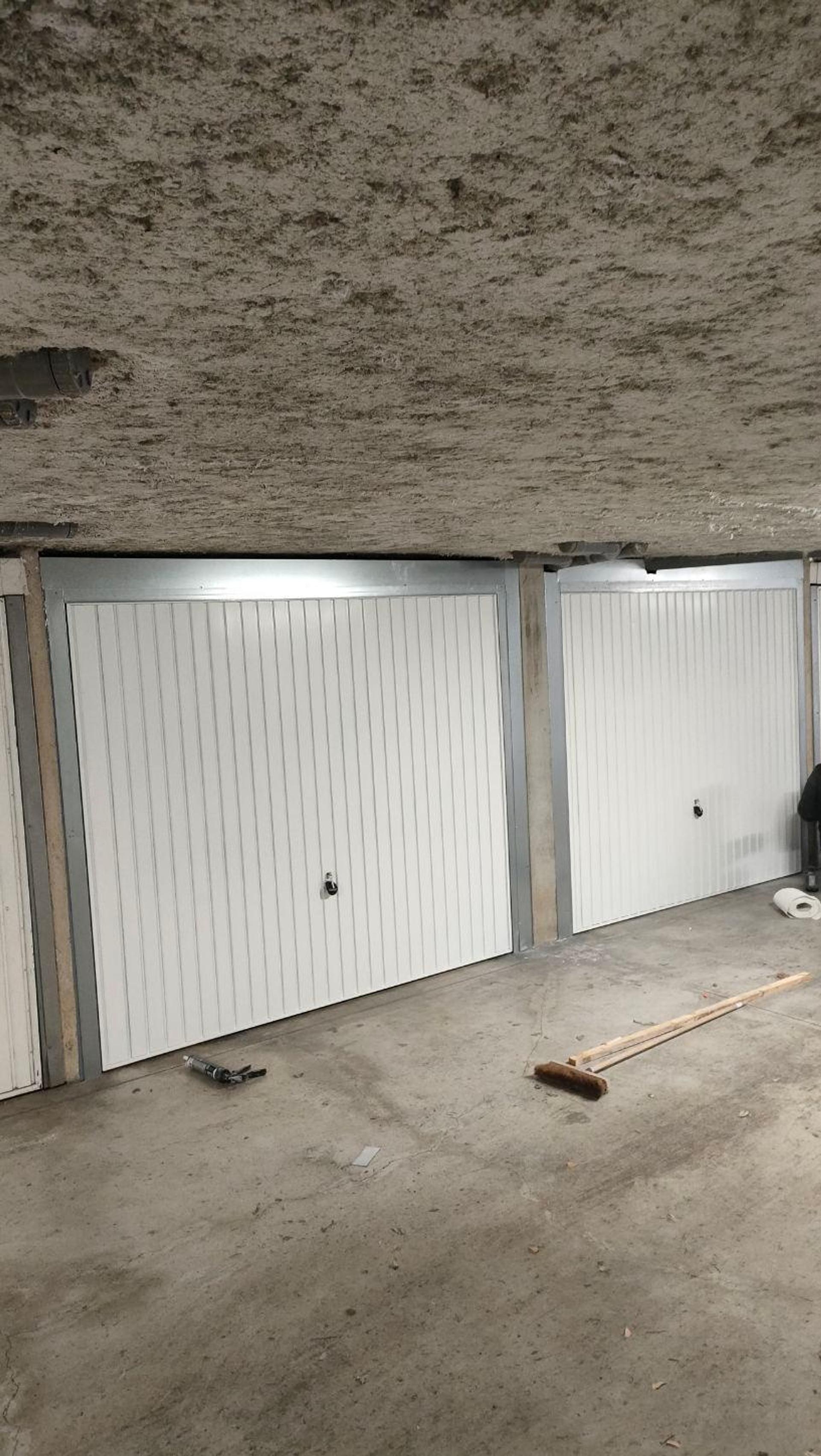 PORTE GARAGE HORMANN miniature 2