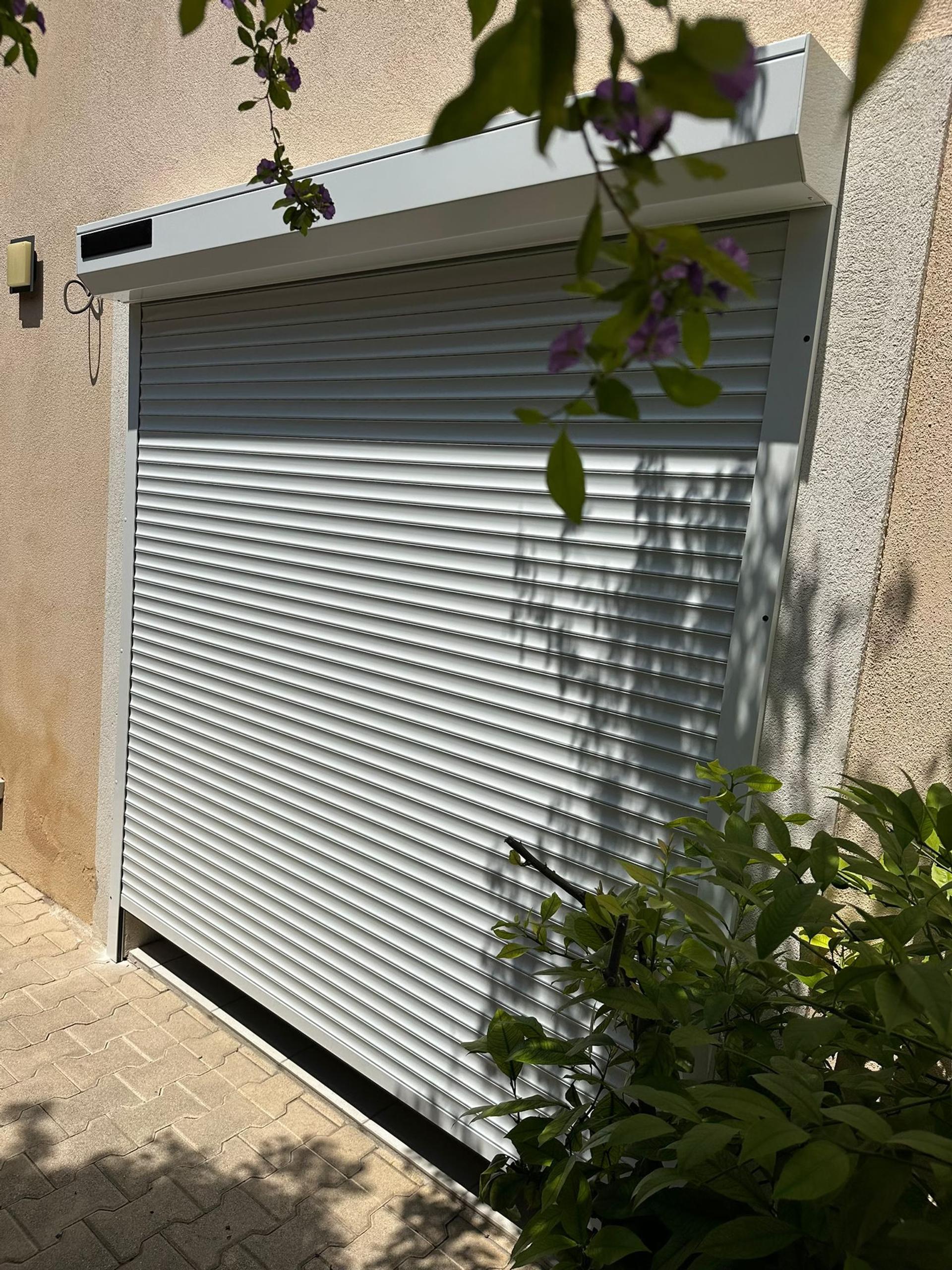 VOLET ROULANT SOLAIRE miniature 4