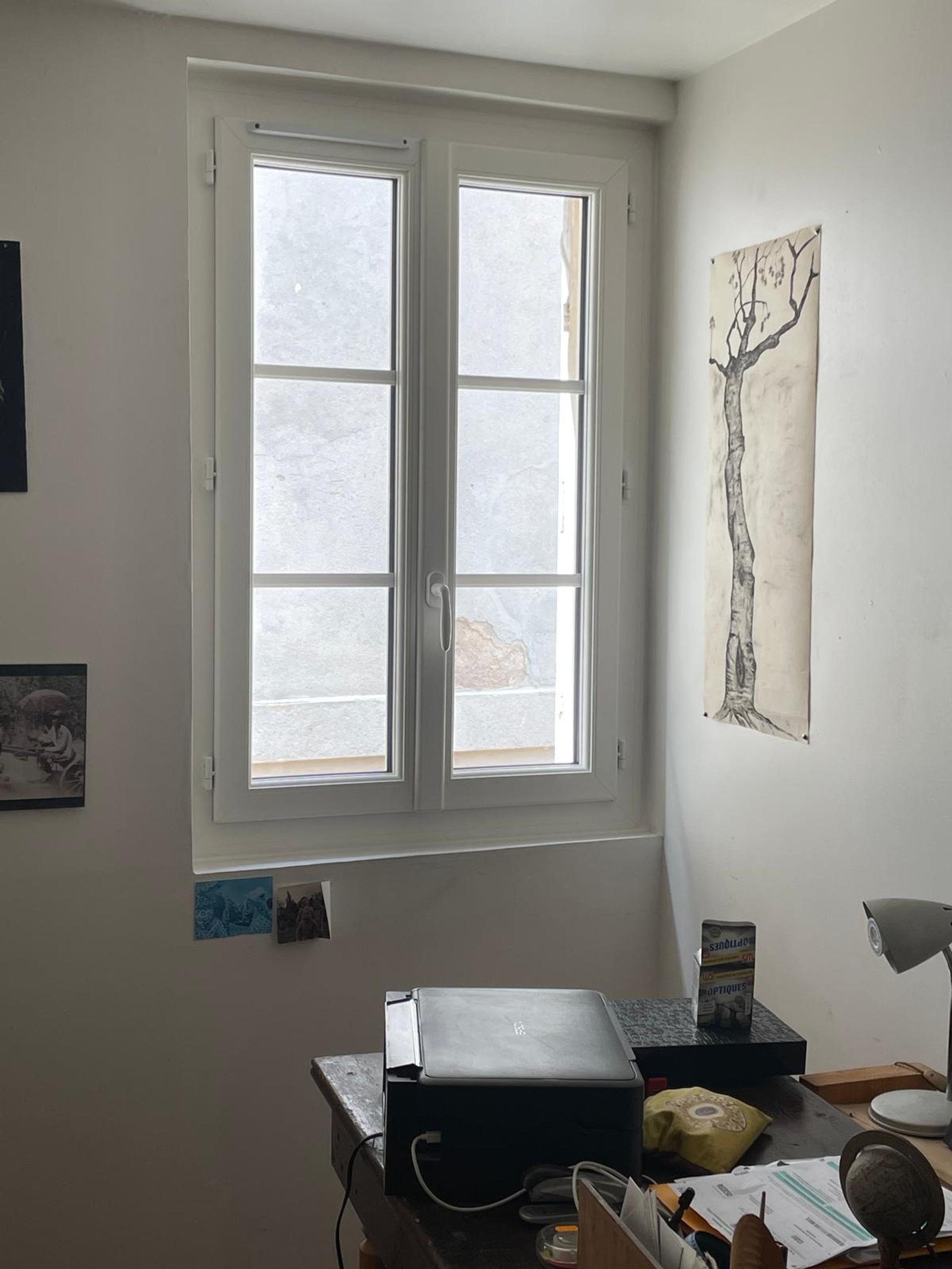 FENETRE PVC 2 VANTAUX miniature 4