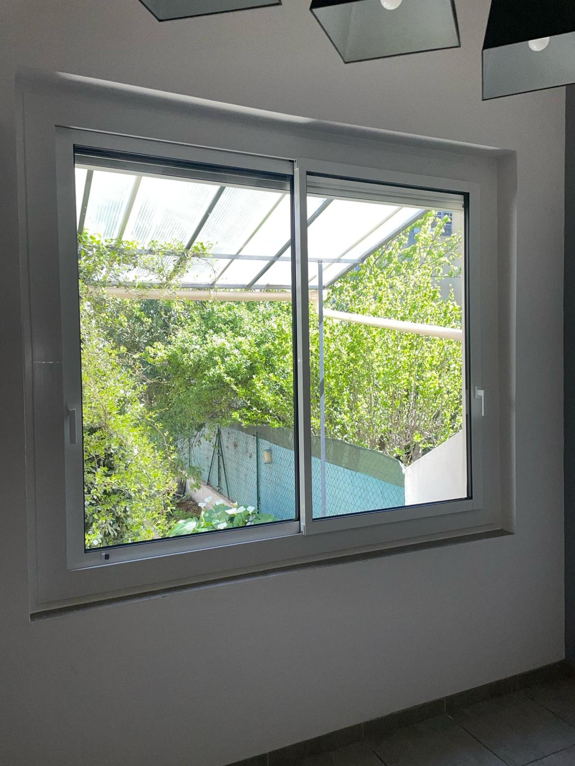 COULISSANT ALU miniature 2