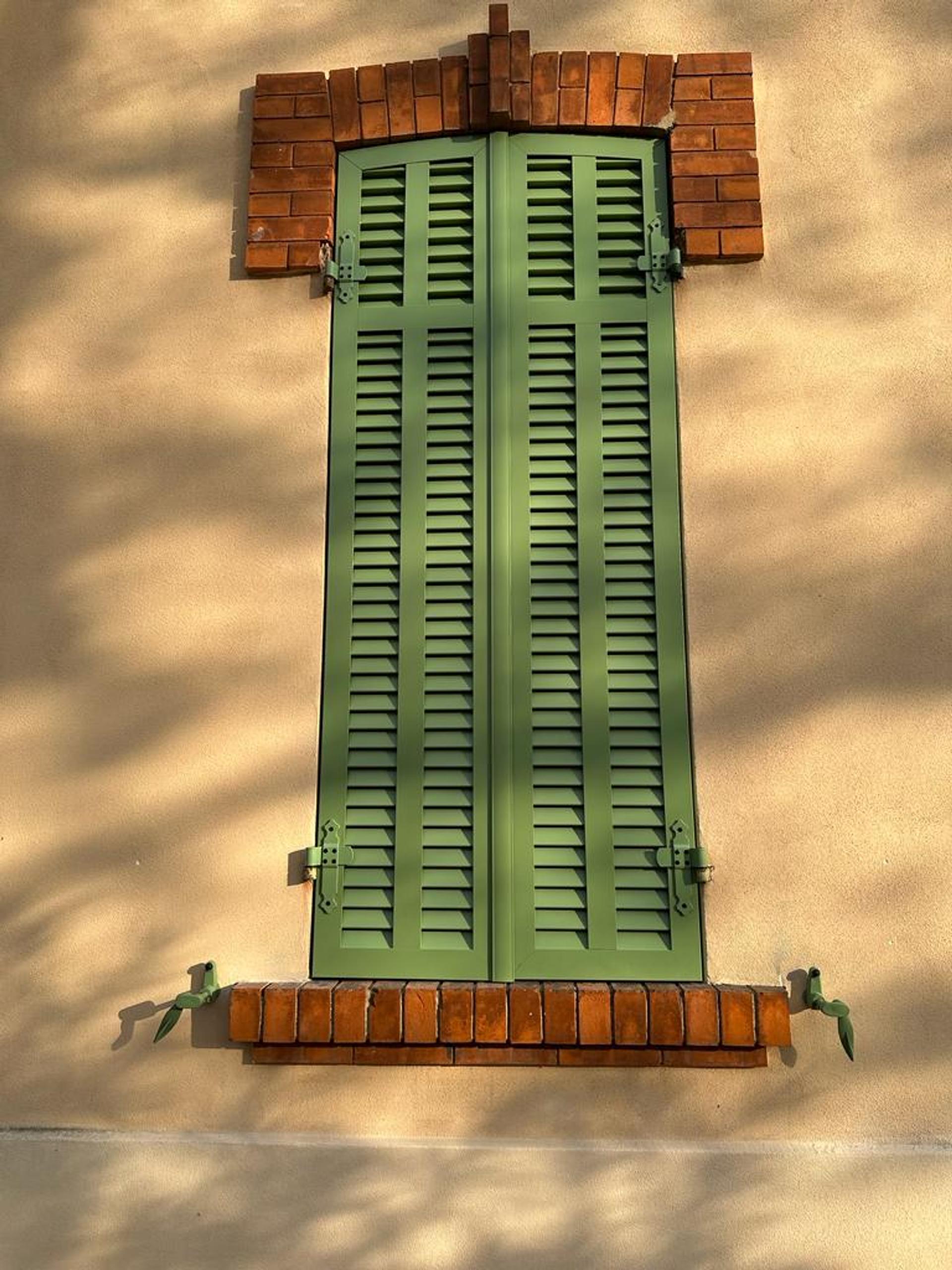 VOLET BATTANT EN ALU miniature 5