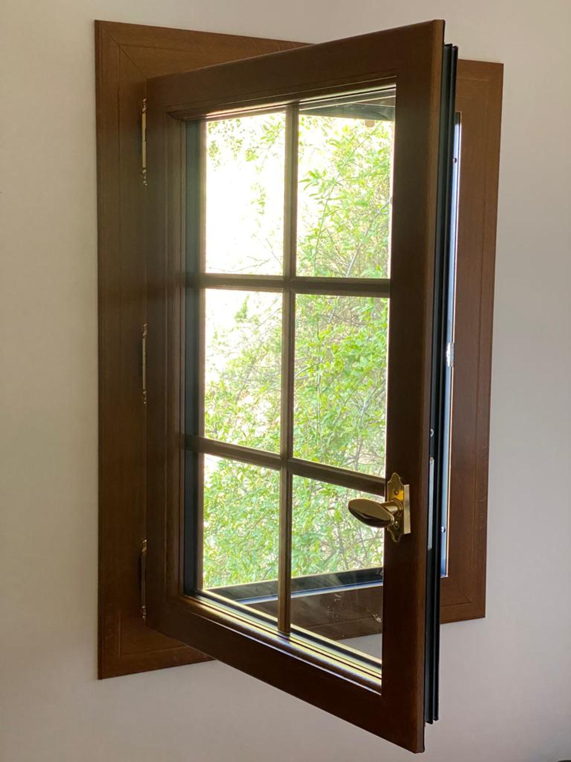 MENUISERIE FAUX BOIS miniature 9