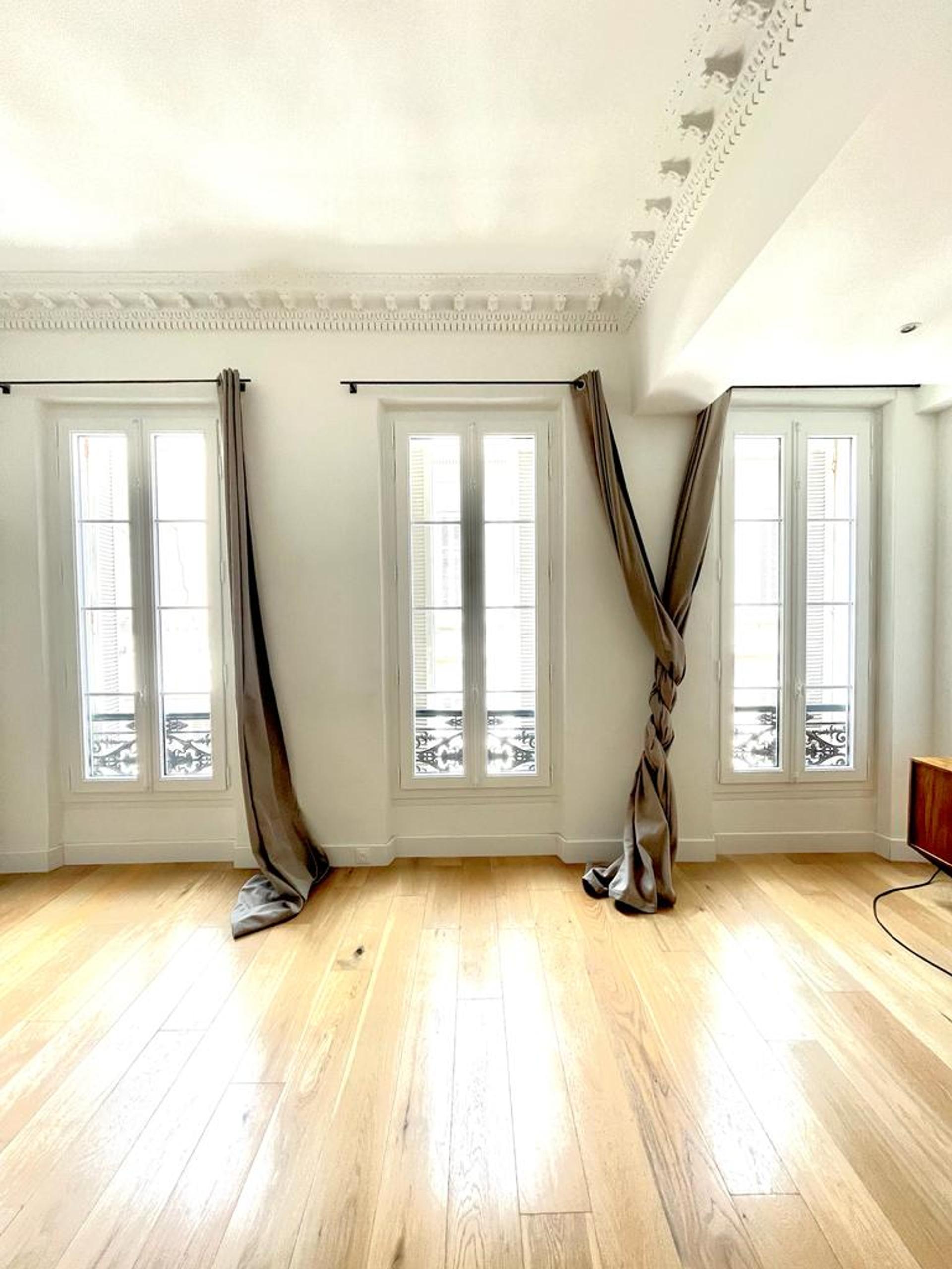 FENÊTRE PVC MODERNE