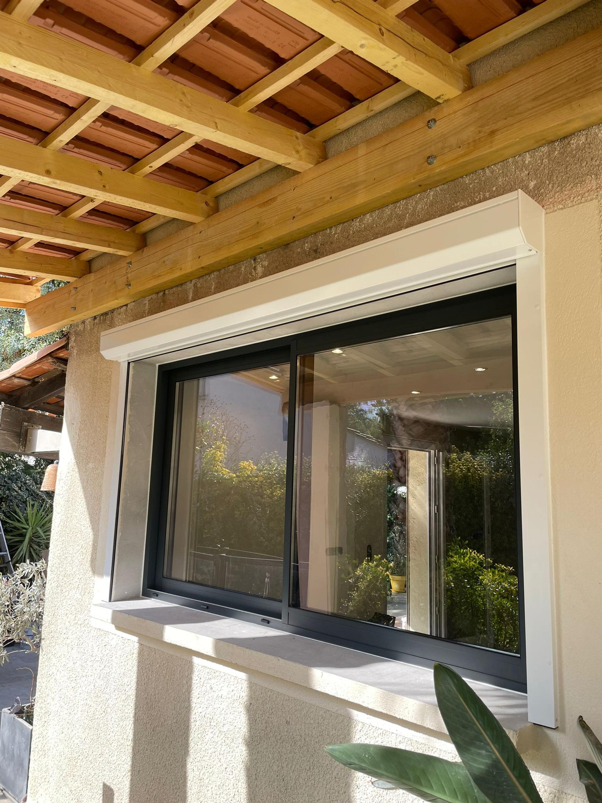 VOLET SOMFY MONOBLOC miniature 2