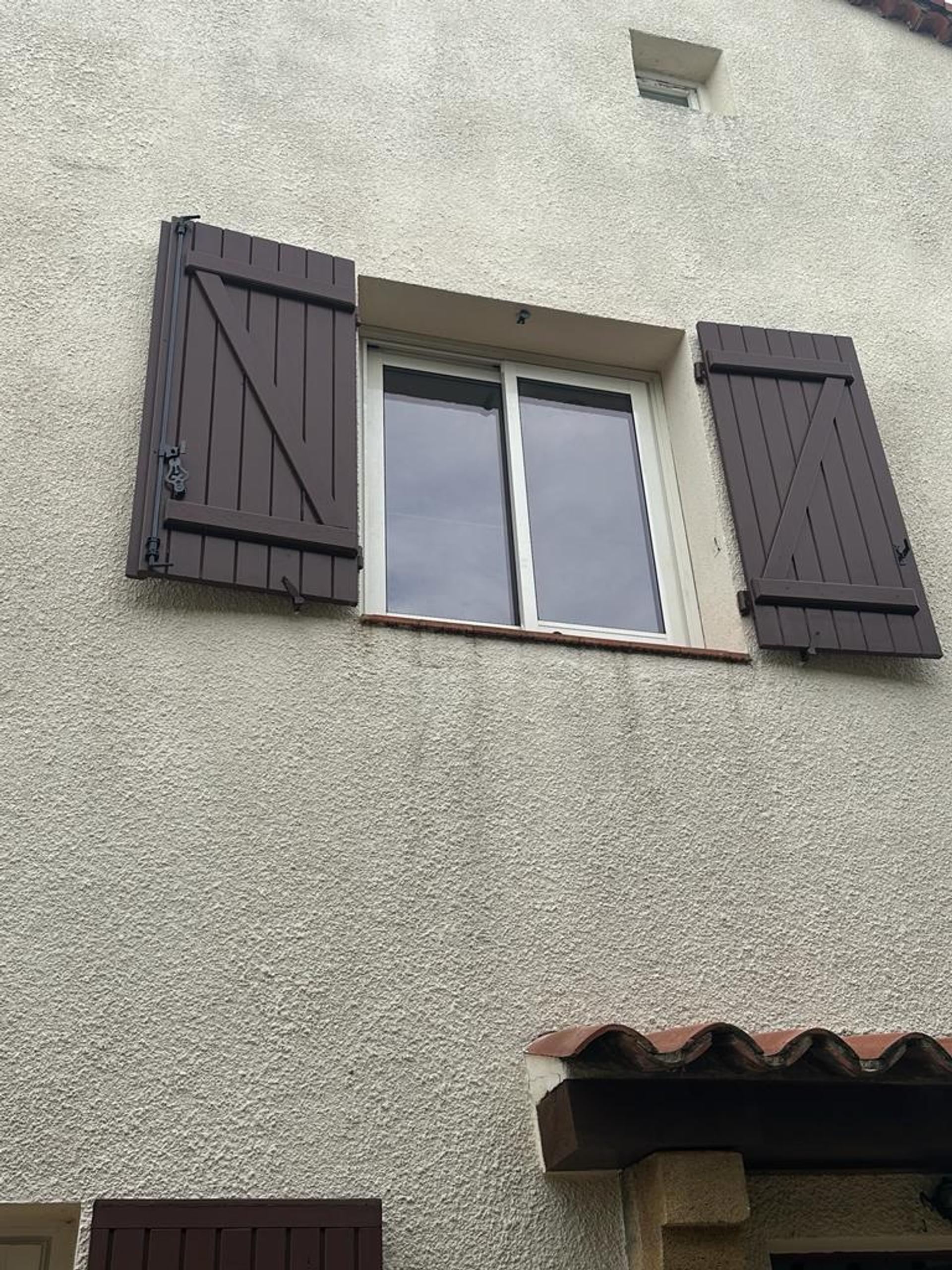 POSE VOLETS BATTANTS