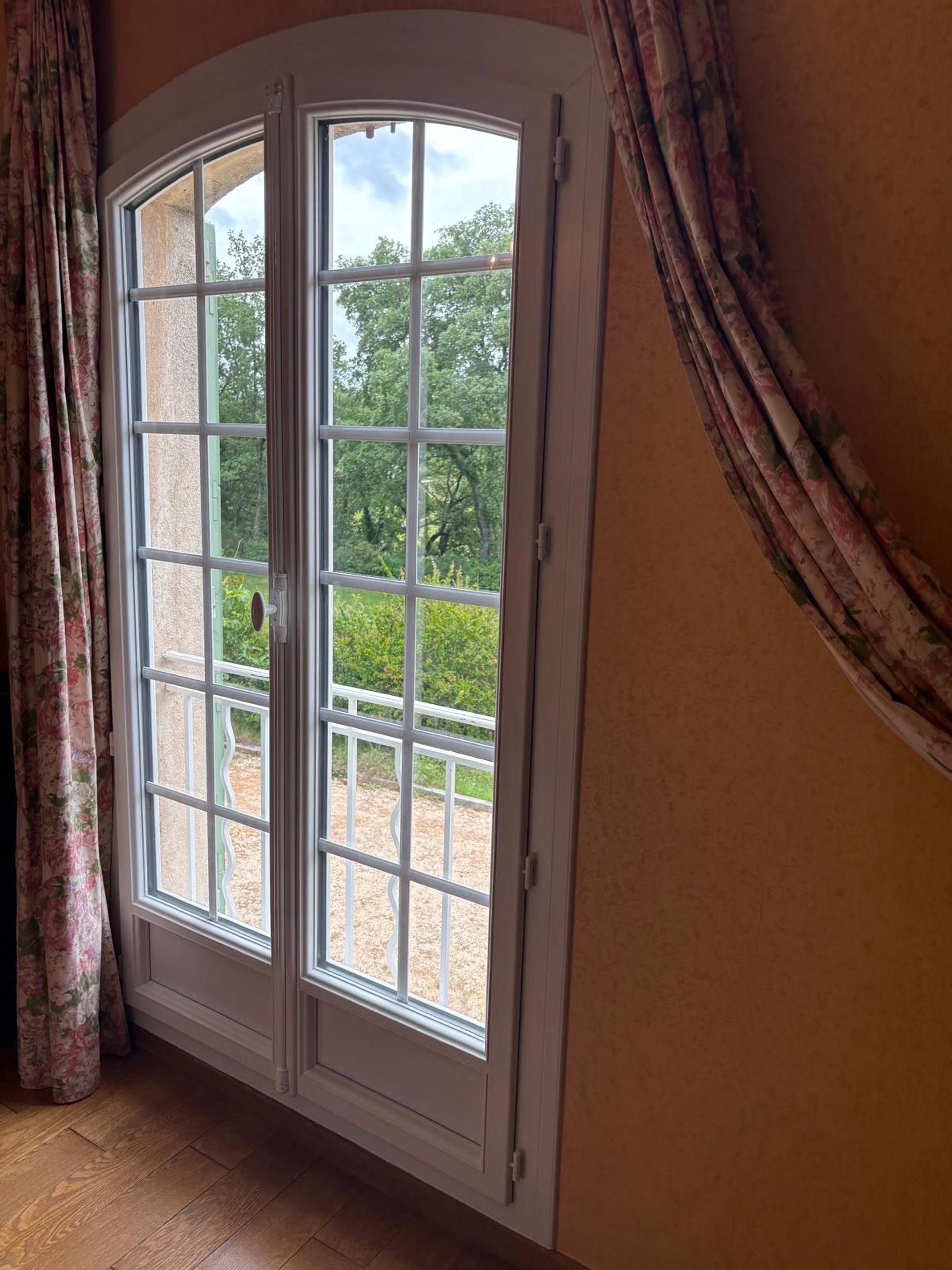 PORTE-FENÊTRE PVC miniature 3