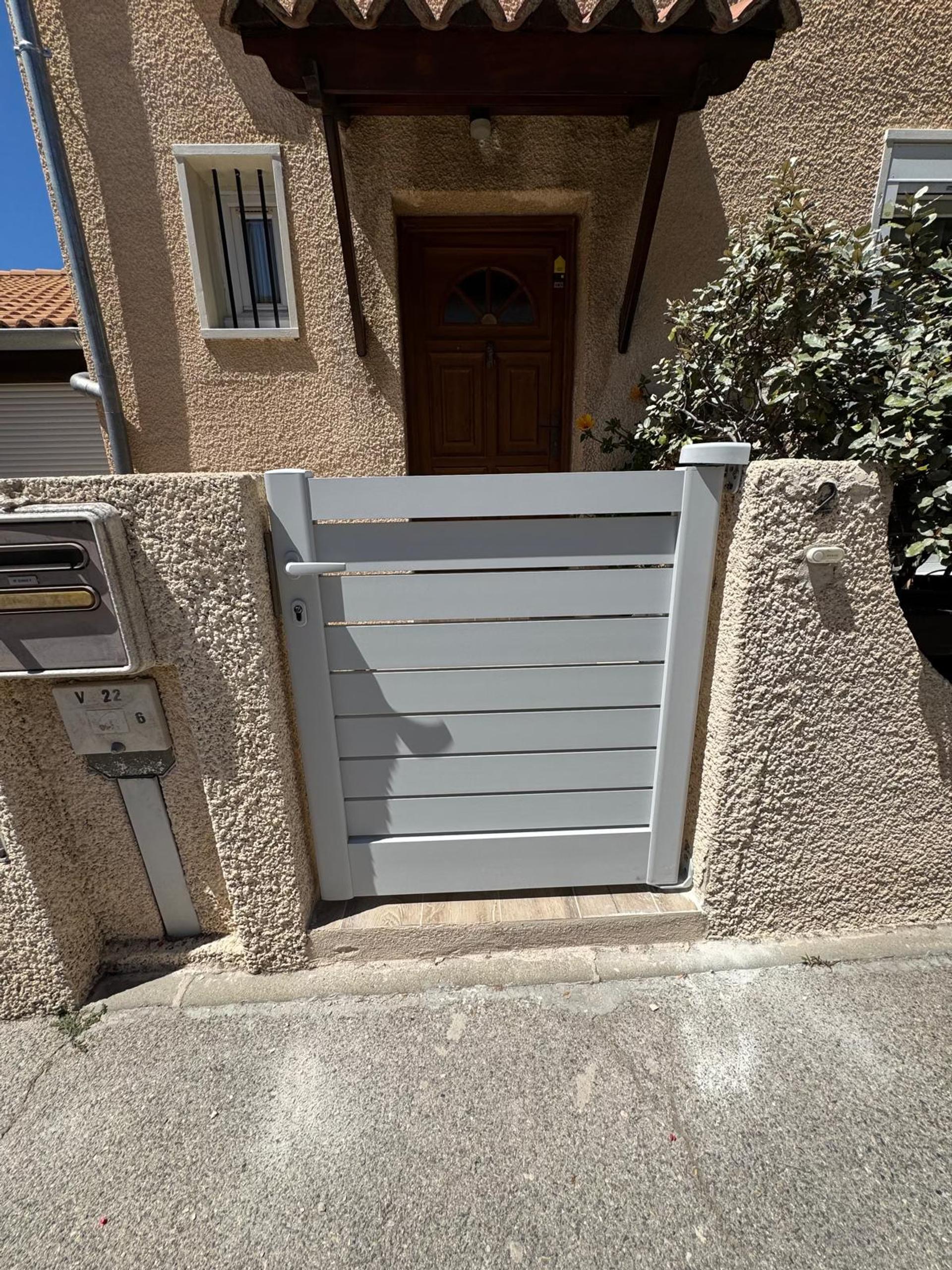 PORTAIL / PORTILLON / VOLET ROULANT miniature 3