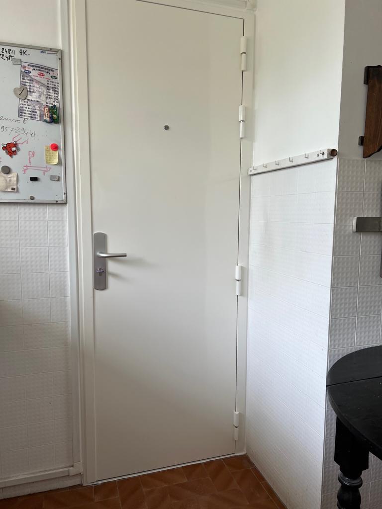 PORTE BLINDÉE SERRURE ENCASTRÉE