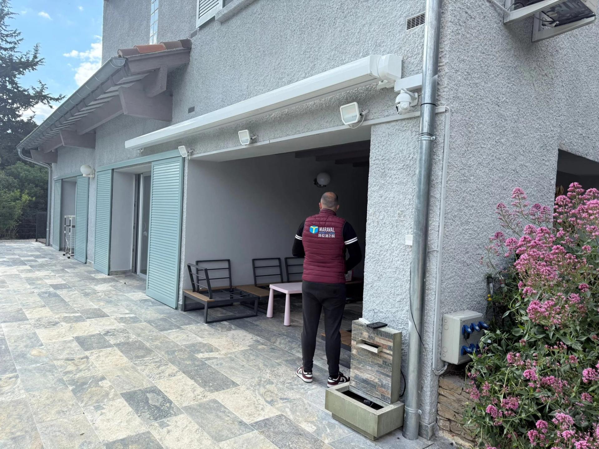 STORE À COFFRE LED SOMFY miniature 2