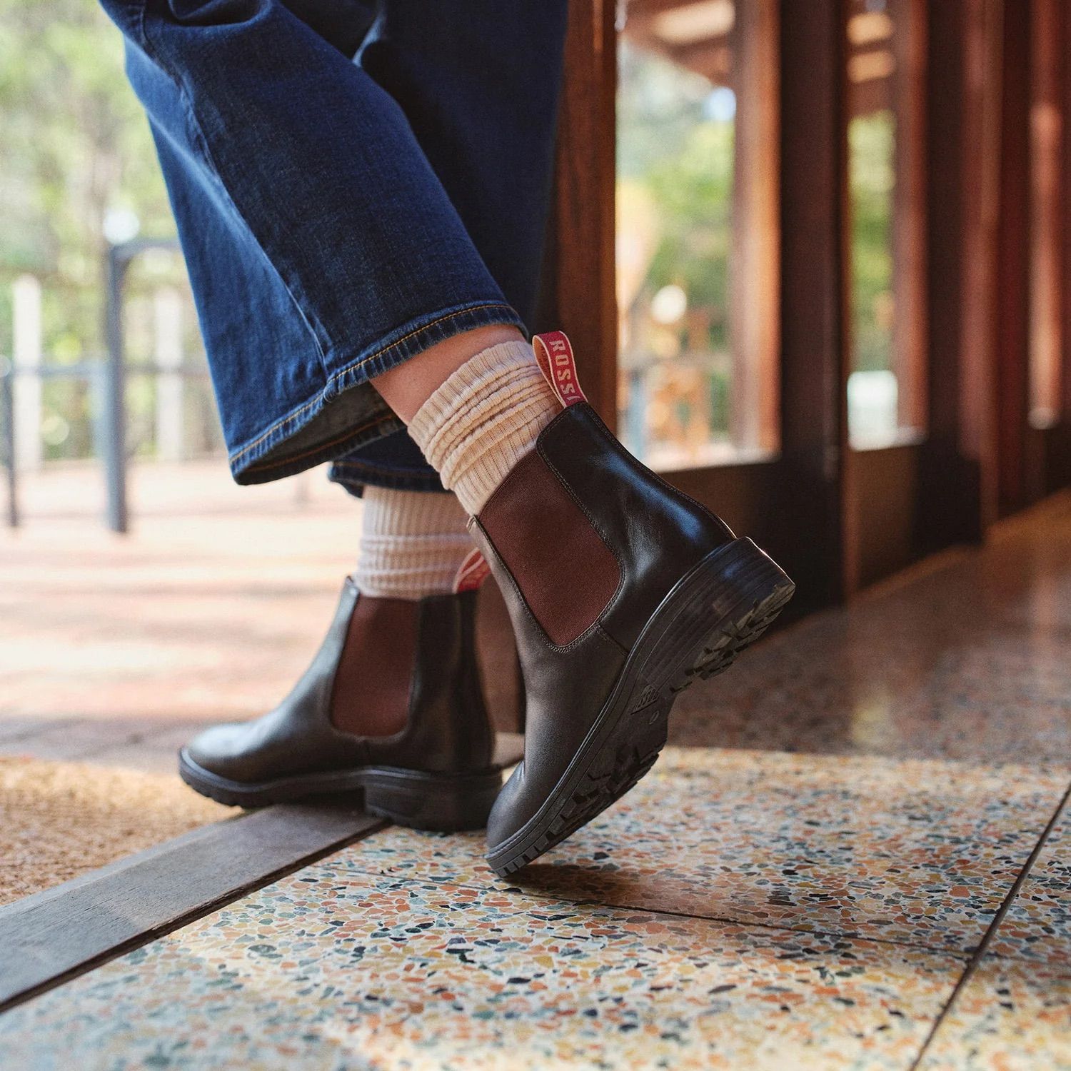 645 Chinchilla Boot Chestnut
The Chinchilla boot crafted specifically...
#RossiBoots