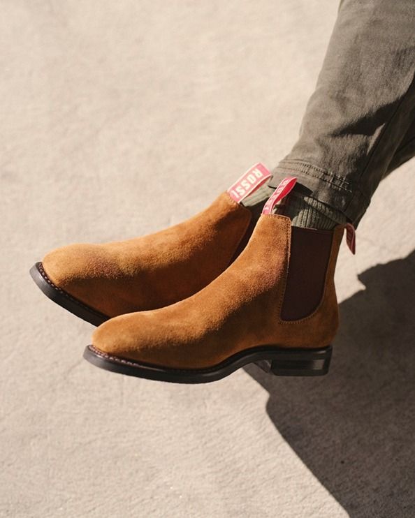 Colt in Suede

Crafted from a single piece of Australia...

#RossiBoots