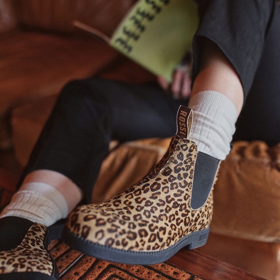 The Booma Vivid is a bold take on our cl...
 Equally at home on the land or in town, they’re made to turn heads and go the distance.
#RossiBoots