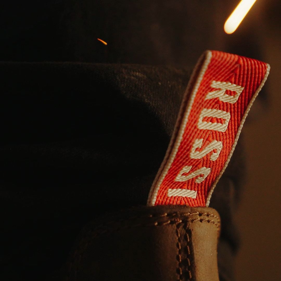 The Booma boot. Full grain leather for u...
📸 | @declanhartleybrown
#RossiBoots