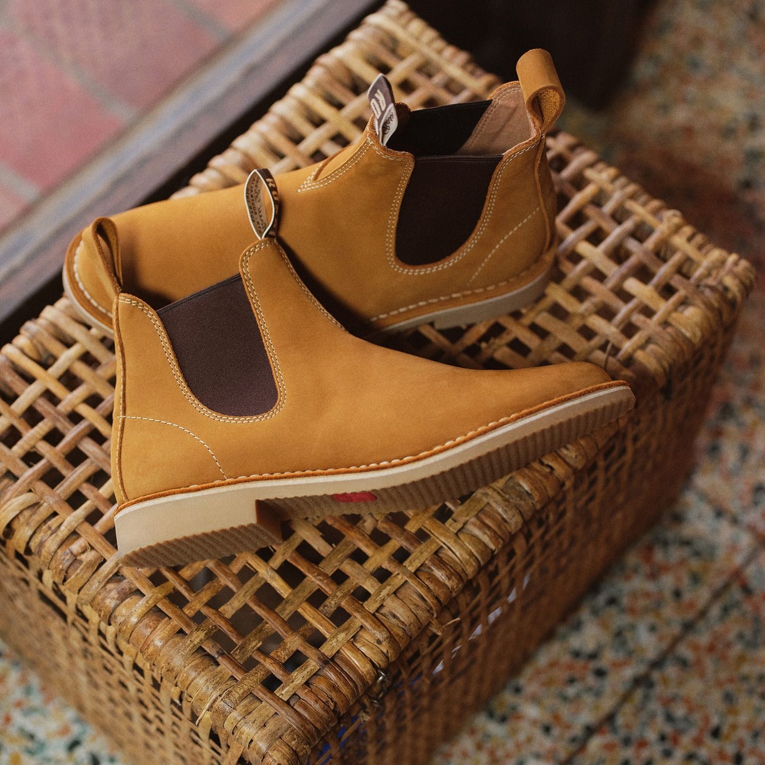 The Burnett effortlessly blends craftsma...
#RossiBoots