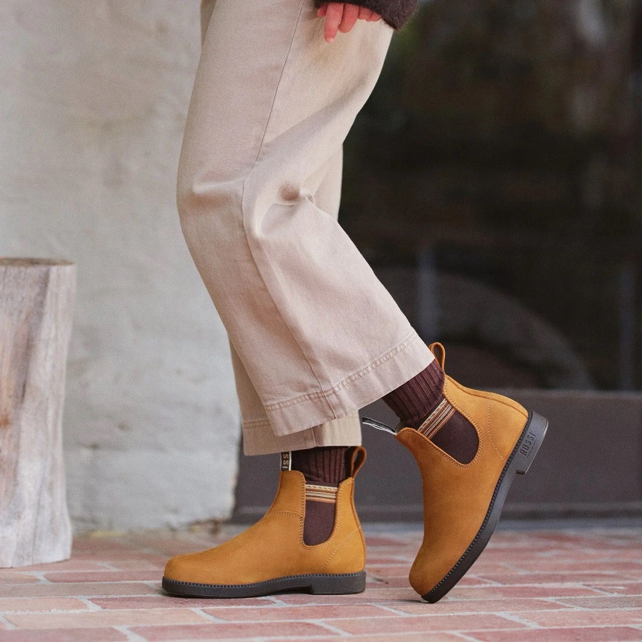 Enjoy 20% Off The Booma Vivid Boot*
The Booma Vivid is a bold take on our cl...
Shop Sale Now via the link in bio.
#RossiBoots