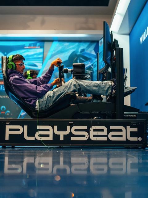 Can you set a hot lap on one of our five Esports rigs?