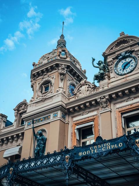 The iconic Casino de Monte-Carlo…