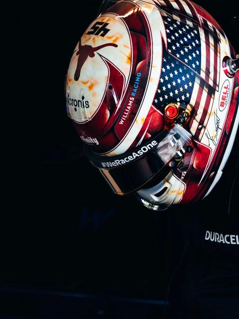 An awesome all-American lid for our American racer.