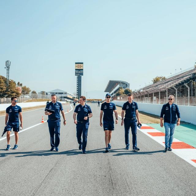 Squad goals on our Thursday track walk