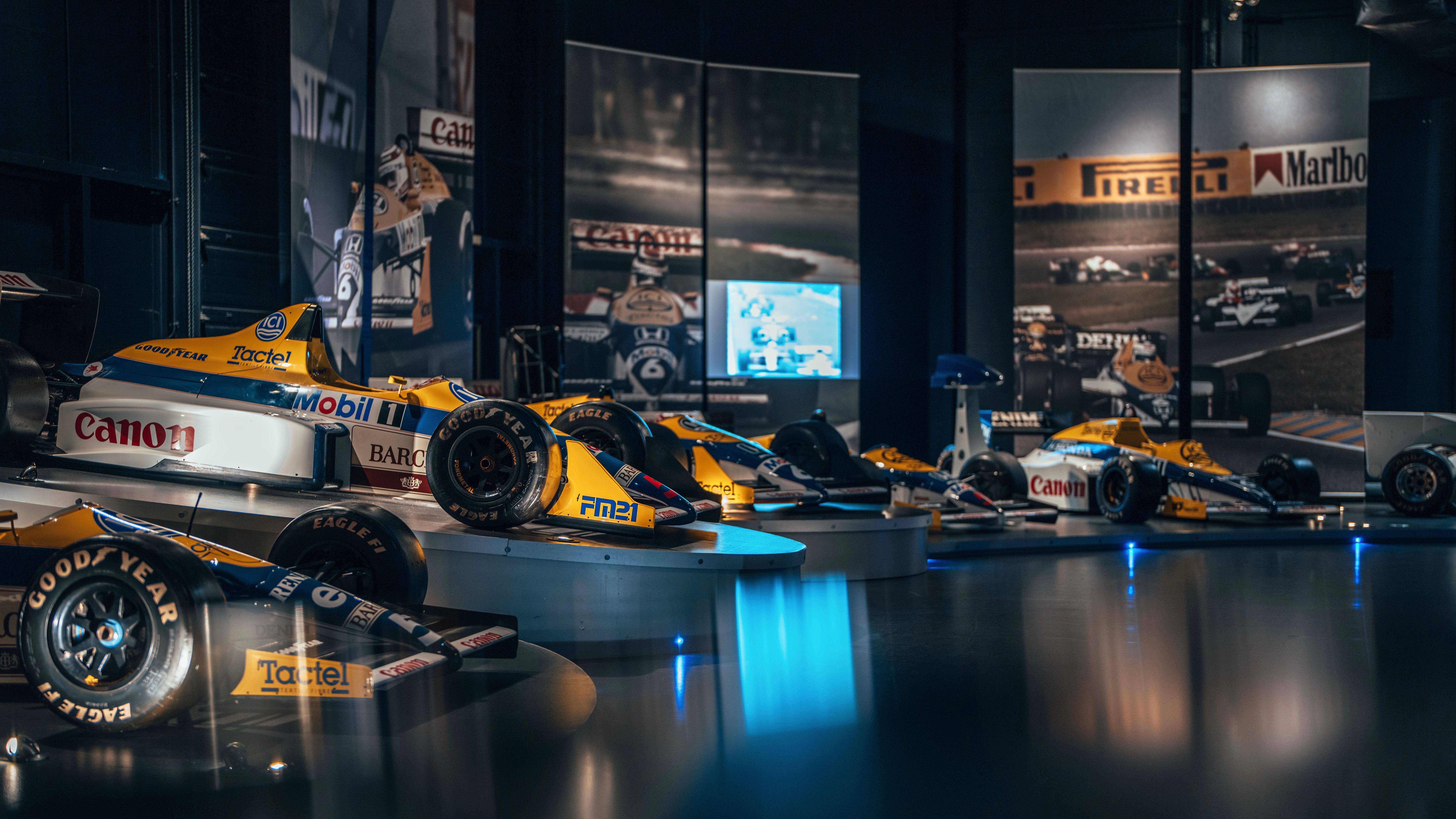 DRONE CAM: Come fly with us at Grove | Atlassian Williams F1 Team
