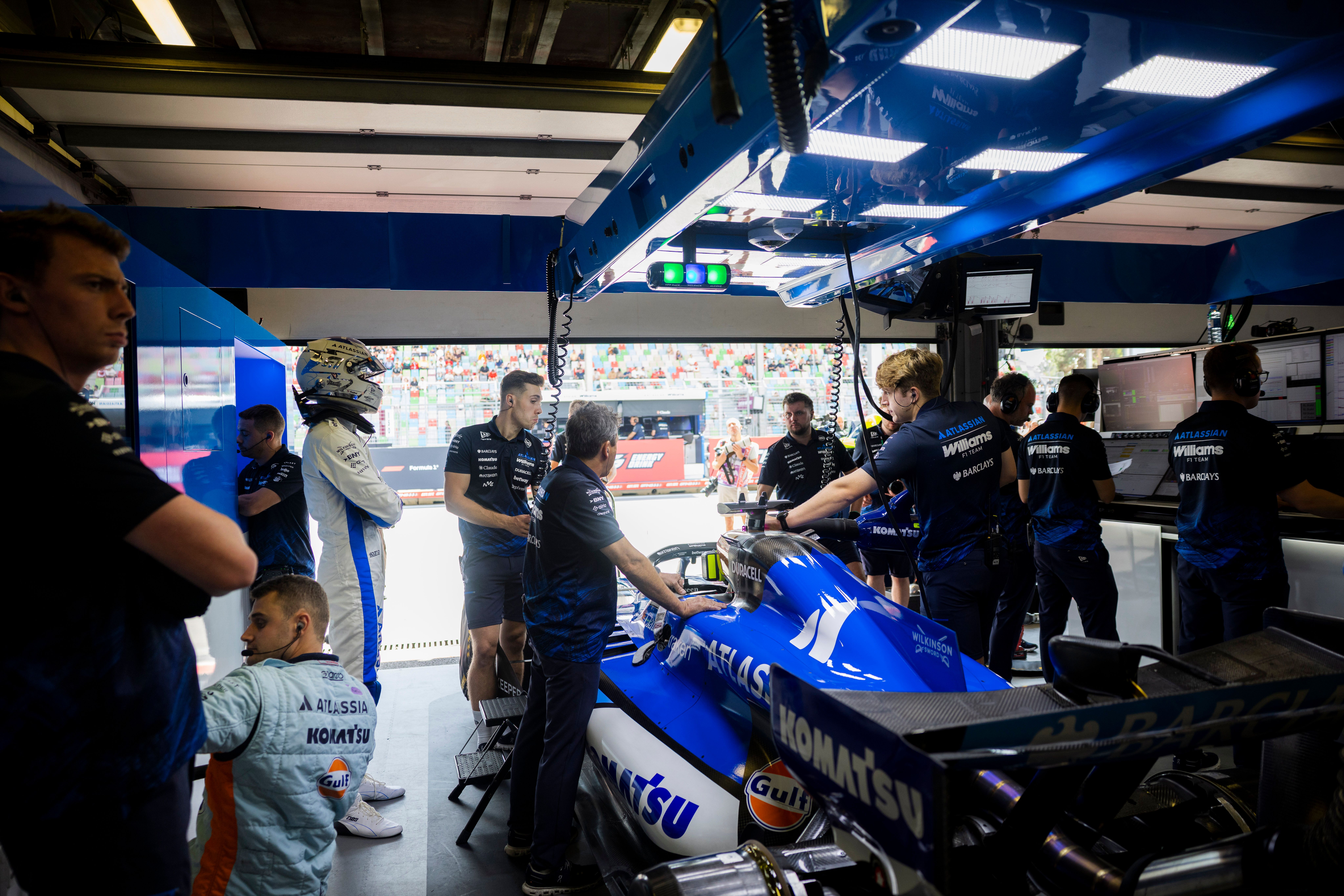 Williams Racing offers fans Singapore garage tour prize
