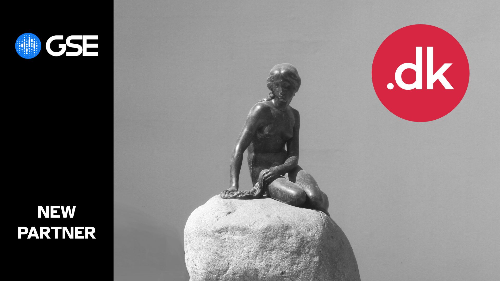 Picture of Little Mermaid Statue from Copenhagen Harbour as featured at Expo 2010 Denmark Pavilion-