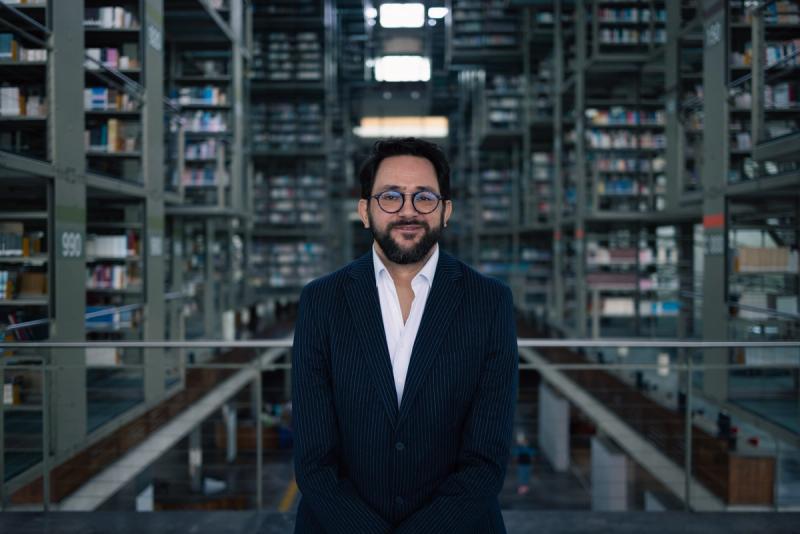 Héctor H. López