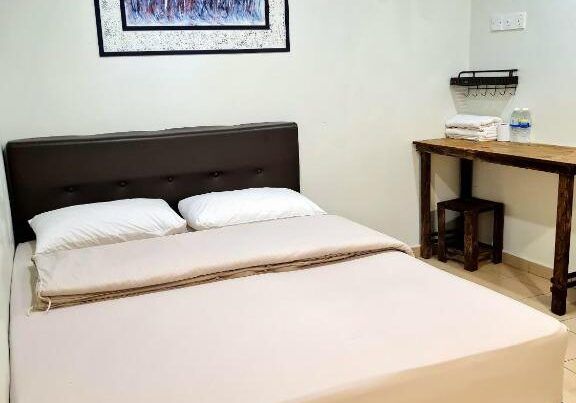 Pine Lodge double room