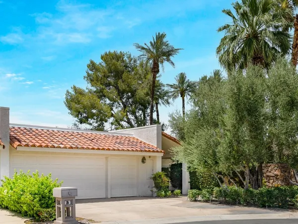 Home service professional in Brandeis