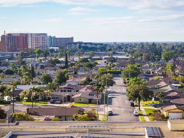 Home service professional in Los Alamitos