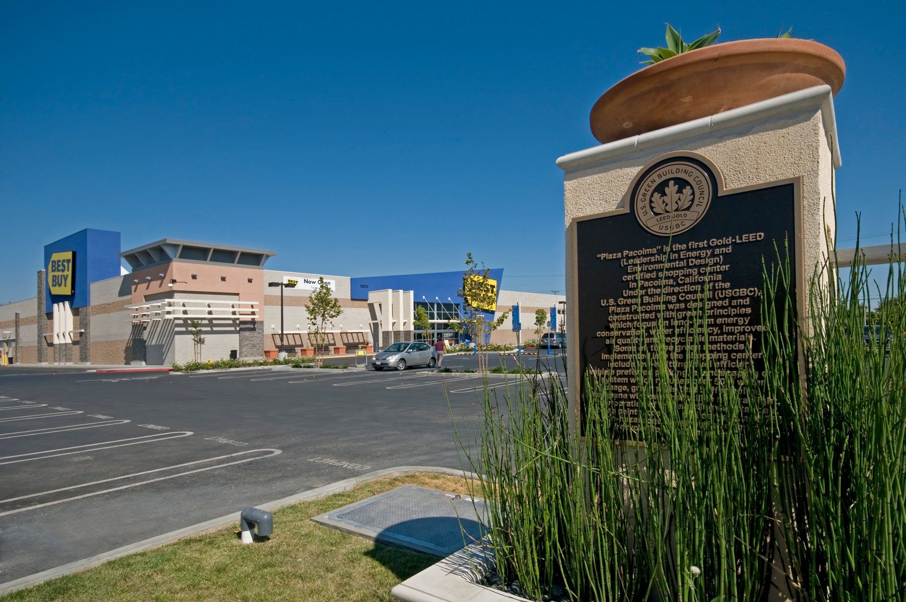 Home service professional in Pacoima