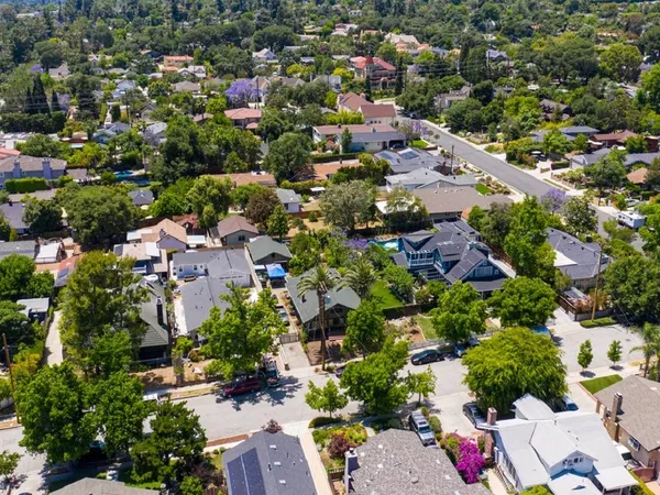 Home service professional in Sierra Madre