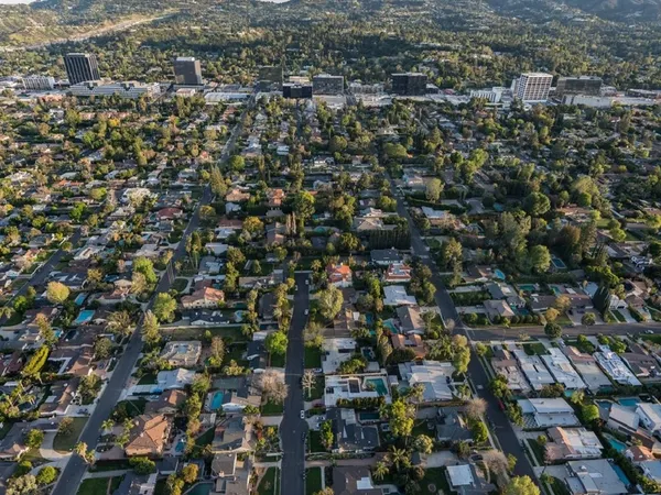 Home service professional in Sherman Oaks