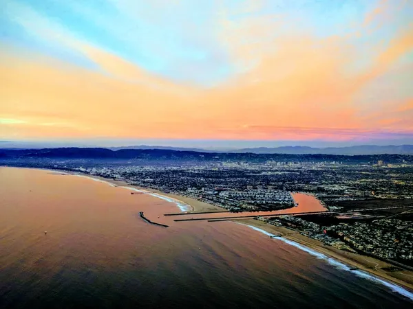 Home service professional in Marina del Rey