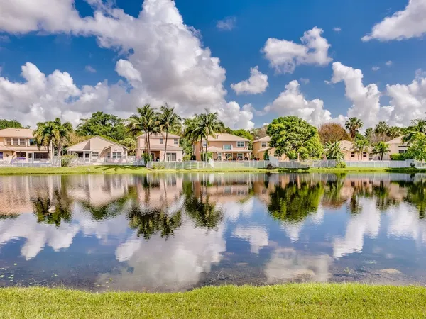 Home service professional in Coconut Creek