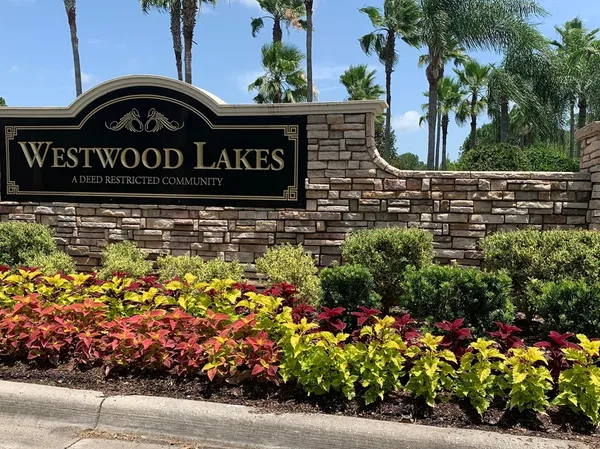 Home service professional in Westwood Lakes