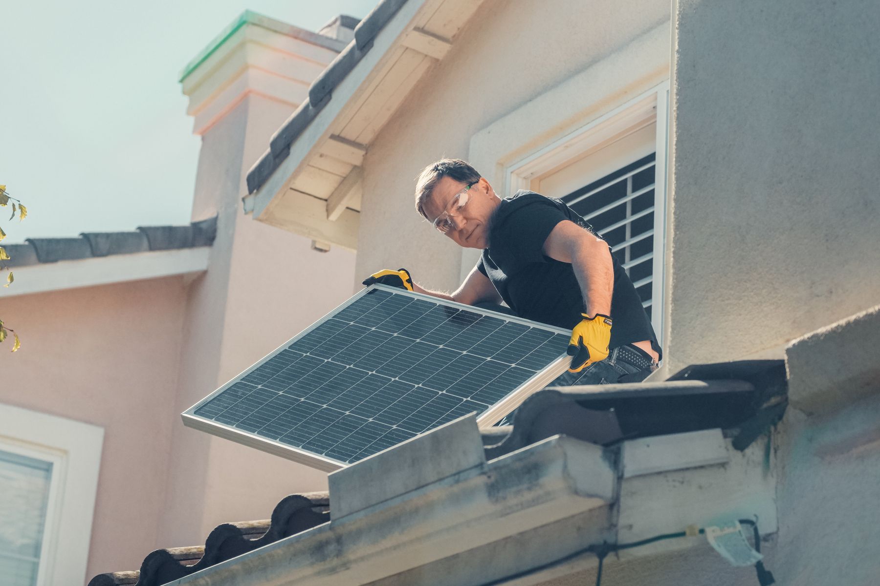 Installateur de panneaux photovoltaïques