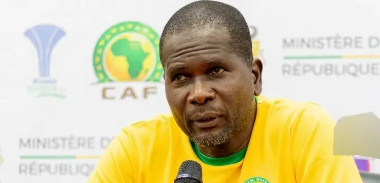 Cover image for Coach Aliyu says El-Kanemi not built around him
