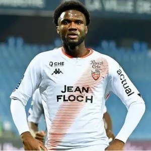 Nice gives Moffi 7-day leave after assault