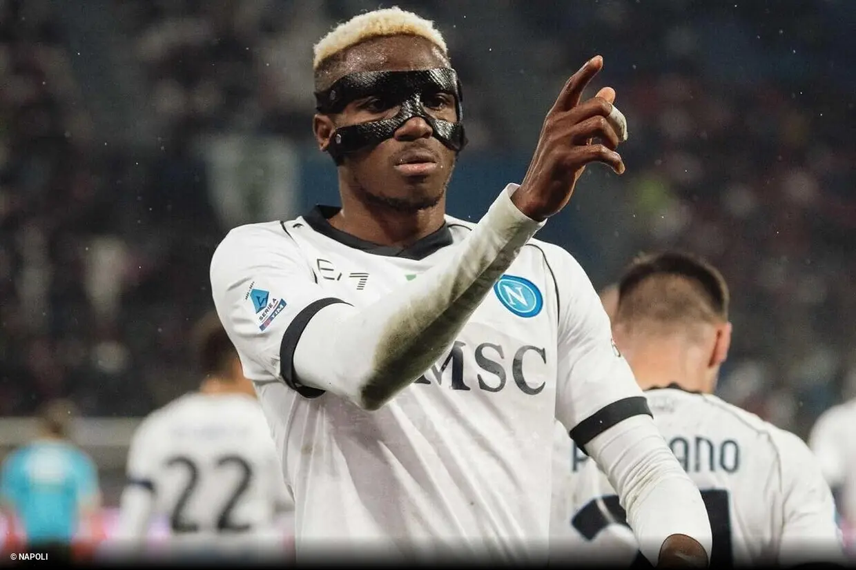 Cover image for Osimhen shifts attention to Arsenal after Chelsea dropped out