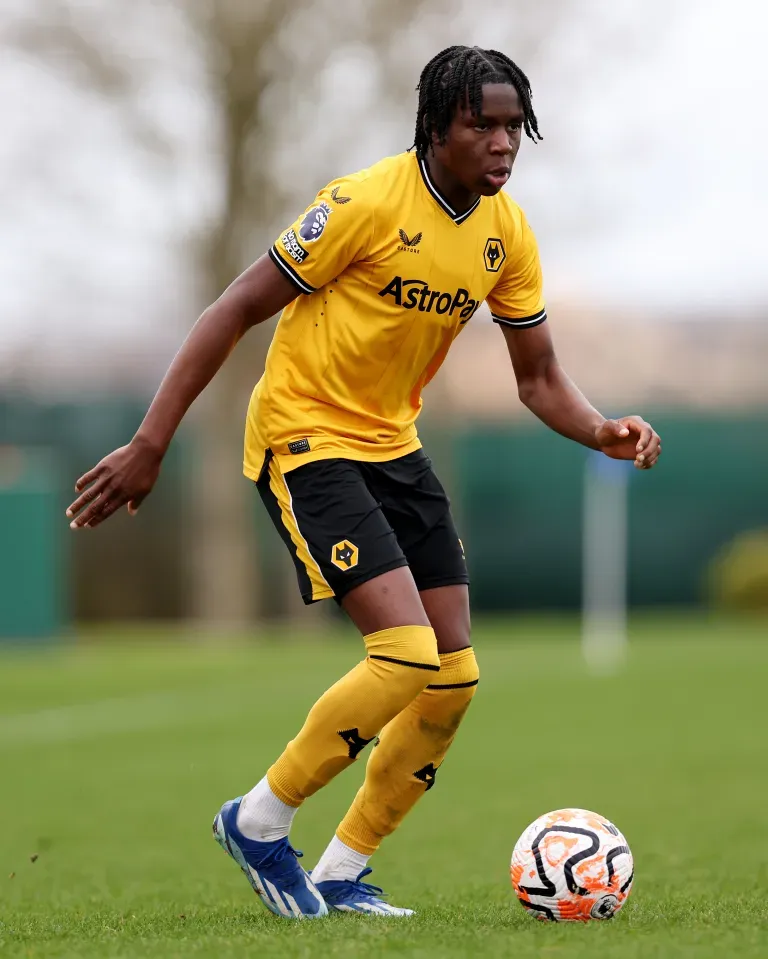 Cover image for 15-year of Nigerian heritage set to become 2nd youngest player to play EPL match
