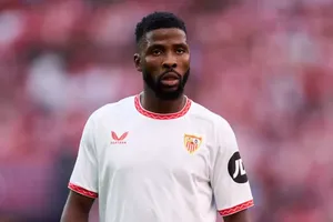 Samsunspor trying to hijack Iheanacho from Celtic grips