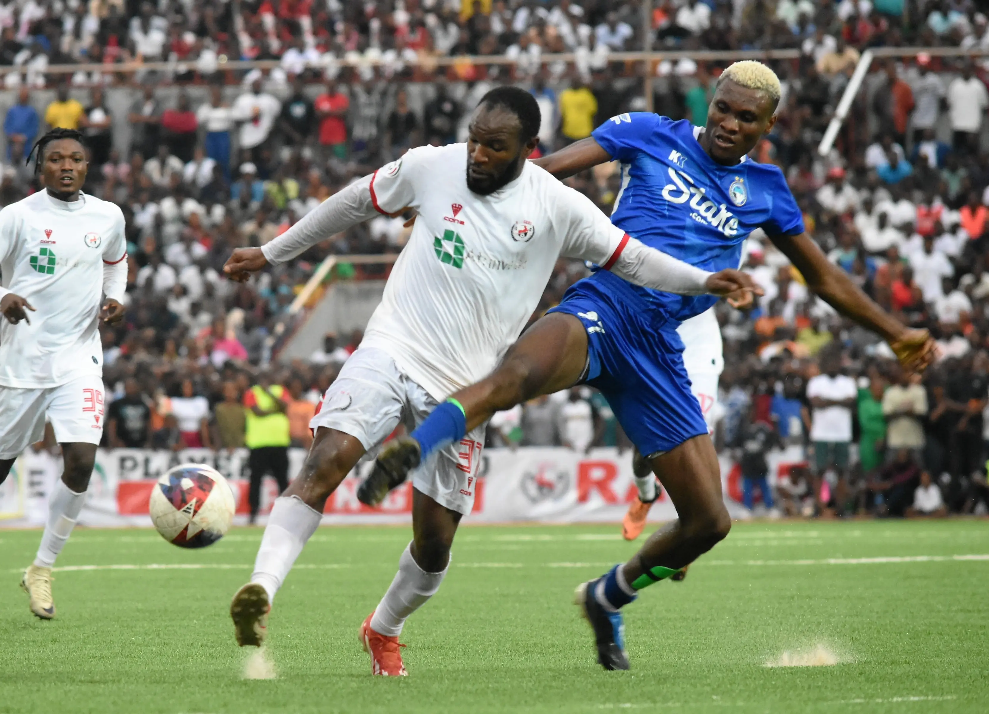 Cover image for Botched Oriental Derby: NPFL descends on Enyimba, Rangers