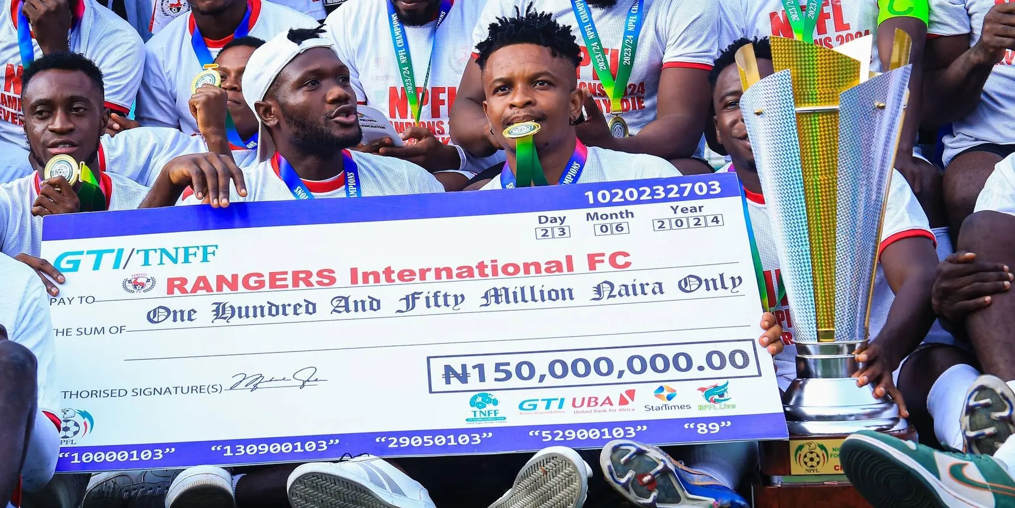 Cover image for NPFL, PFC winners, awardees receive prize monies—GTI