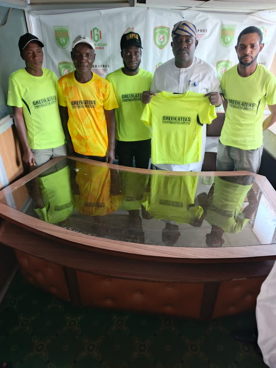 Cover image for Green Atlas unveils three additional coaches.