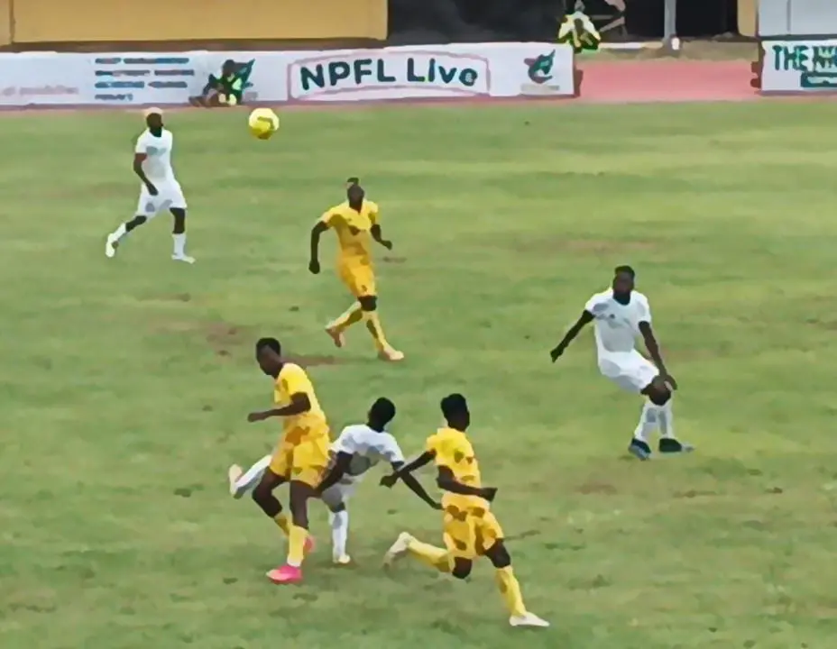 Cover image for Kwara Utd forces Insurance to 1-1 draw
