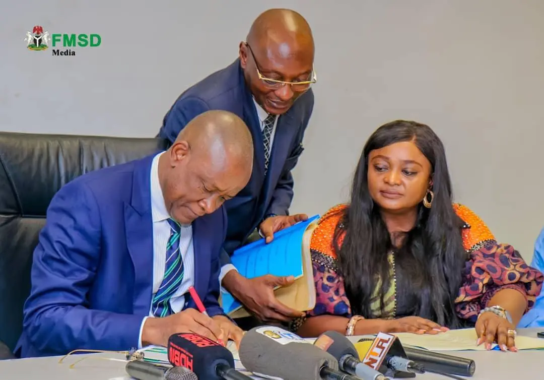 Cover image for Sports ministry to document Nigeria’s 1996 Olympic feat