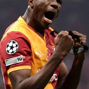 Man Utd medical team causes stir in Turkey with Osimhen treatment