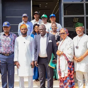 Budget: Ex-Agege LG boss salutes Ganiyu Obasa at retreat