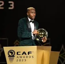Cover image for Amidst Nigerians calling for his ban, CAF hails Osimhen
